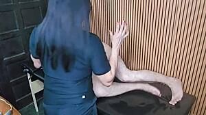 Massagista fajuta at� que foi gostoso ser cobaia