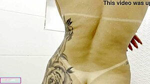 Hey, my slutty neighbor almost died trying to give her ass! 😈💦