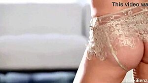 Nikki Benz Strips Off Lingerie 😍