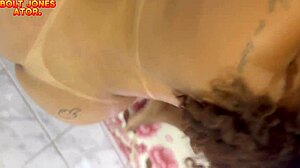 Sabrina Bolt Young Prostitute Takes Old Men Madly In Copacabana