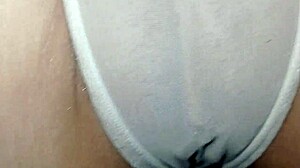 Linda hijastra, do you like me cumming on your ass?