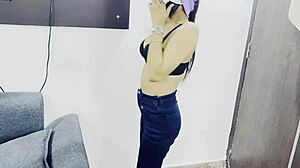 Indian Model Teen 18+ Play Solo Amazing Performance?