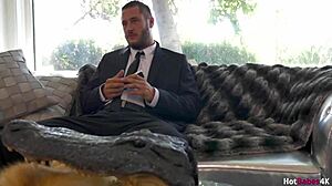 Dark haired hottie aidra fox stuffs muff with bfs big meat