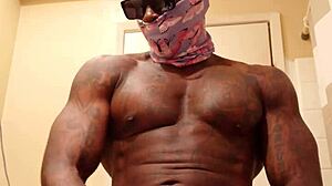 Worship that big black cock with Hallelujah Johnson, subscribe for porn at 1.99 😍