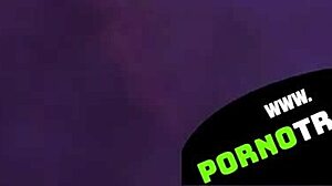 Tight feet explore soft sensations in homemade setting