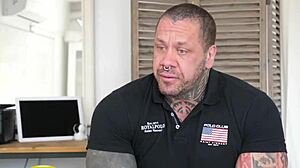 Sex addict craving big cocks and blowjobs 😈