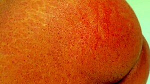 Misslili with big round beautiful ass takes a multi in her asshole.