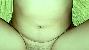 Sexy teen 18+ loves to fuck after taking a bath