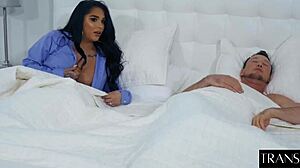 jane marie flaunts her big shemale cock 😏