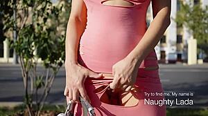 cut my dress to flash outside