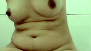 Sexy teen 18+ loves to fuck after taking a bath