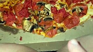 Saudi-best amateur-arabian snoewwhite masturbates her big pussy with pizza chocolate ice cream fruits in los angeles!