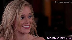 Horny teen getting oral