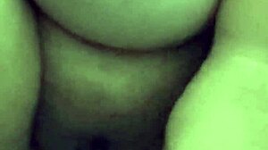 Housewife enjoys a great time cumming with toys