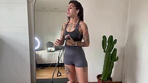 Exercising with Nikatsu: Warm-Up and Stretch Training for Fitness Enthusiasts