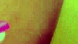 this morena is fingering her big pussy, moaning loudly