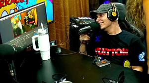 Bruna Lambertini and Isa Moura flash asses and wink seductively at camera in casting