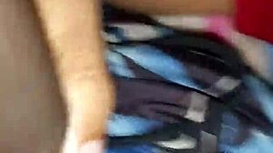 I invited my neighbor for a movie, and she gave oral sex 😏