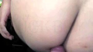 Vecina Golosa Me Hace La Batidora Con El Culo Y Le Queda El Hoyo Abierto