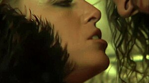 Chelsea zinn takes a load of cum on her face