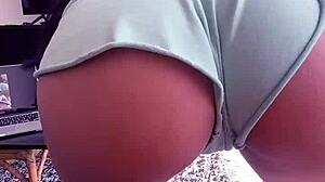 fui sensualizar de pijama e meu marido encheu minha bucetinha de leitinho