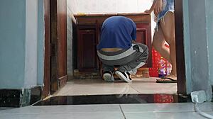 Cuckold Wife Seduces Plumber Neighbor