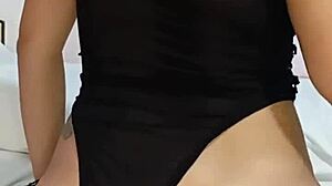 Big Ass Colombian Girl Masturbates And Shakes Her Ass Passionately For You