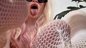 Elza koms dominates with fetish feet and dripping pussy