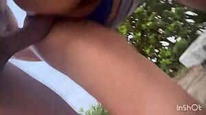 Soquei gostoso no cuzinho dessa putinha safada na pedra na praia do arpoador em p�blico pov completo 😈