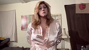 Stepmom comes around for custom order 😘