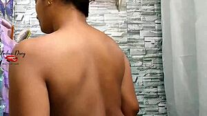 Sheron enjoys detailed dildo fun with saliva dripping and a golden bath in this intimate session