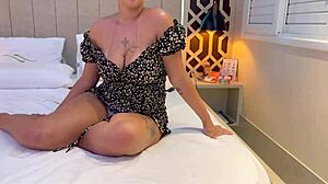 Tight Pussy Bareback Fuck