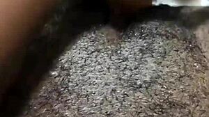 Joc cu pizda deliciile umede