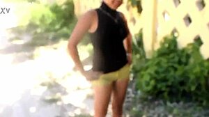 18yo latina teen gives public blowjob outside on the front lawn in broad daylight