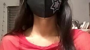 Indian Girl Live Sex Video!