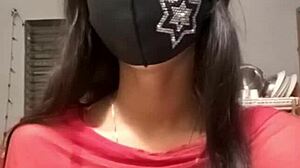 Indian Girl Live Sex Video!