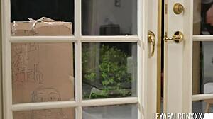 Leya Falcon Pleases Jamie Knoxx in Doll Roleplay