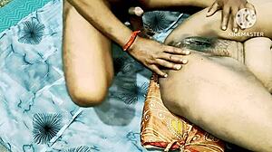 Indian Desi Bhabhi Fucks Neighbor Boys Hard!