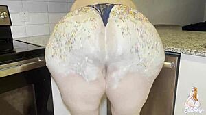 Julie Ginger spreads her huge ass for intense worshiping in this amateur scene