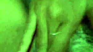 hey, 18 year old girl cumming while masturbating novinha de 18 anos 😍