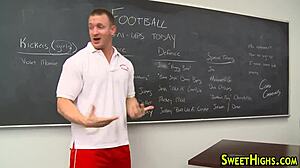 That hot teen 18+ got jizzed all over her uniform