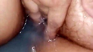 Naked Pussy Play In Bathtub