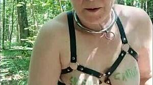 Esclave f en foret dogging uro et pipe in outdoor humiliation!