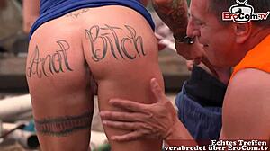 Deutsche dicke titten reife rothaarige milf bekommt anal outdoor dreier