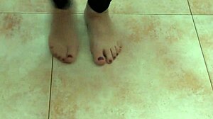 those dancers have such sexy feet on stage