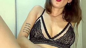 tell your obedient bitch to get in position darling