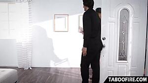 Flight Attendant Seduces Married Guy With Intense Blowjob And Pussy Licking