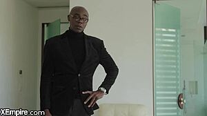 'Xempire: I think I want my BBC step dad to fuck me'