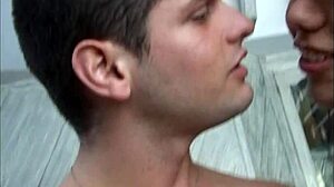 Mi transexual rubia caliente gets bold anal action