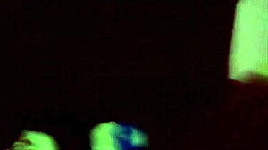 Mi prima viene de visita y se sale de su cuarto para cojerme a escondidas